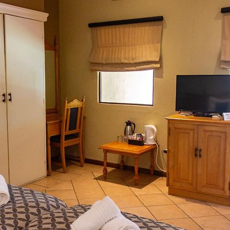 Hotel Numbi & Garden Suites Hazyview Ngoại thất bức ảnh