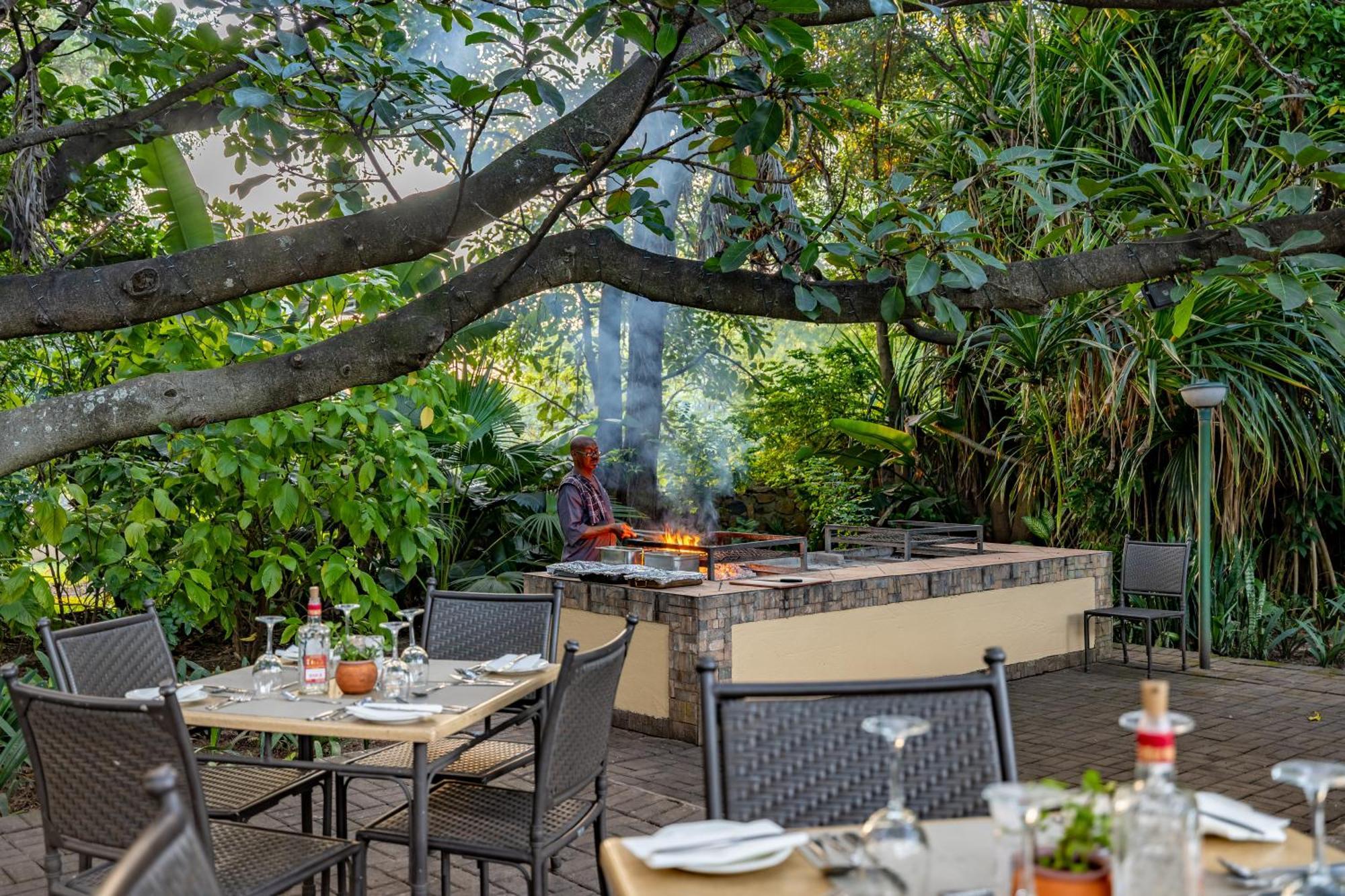 Hotel Numbi & Garden Suites Hazyview Ngoại thất bức ảnh