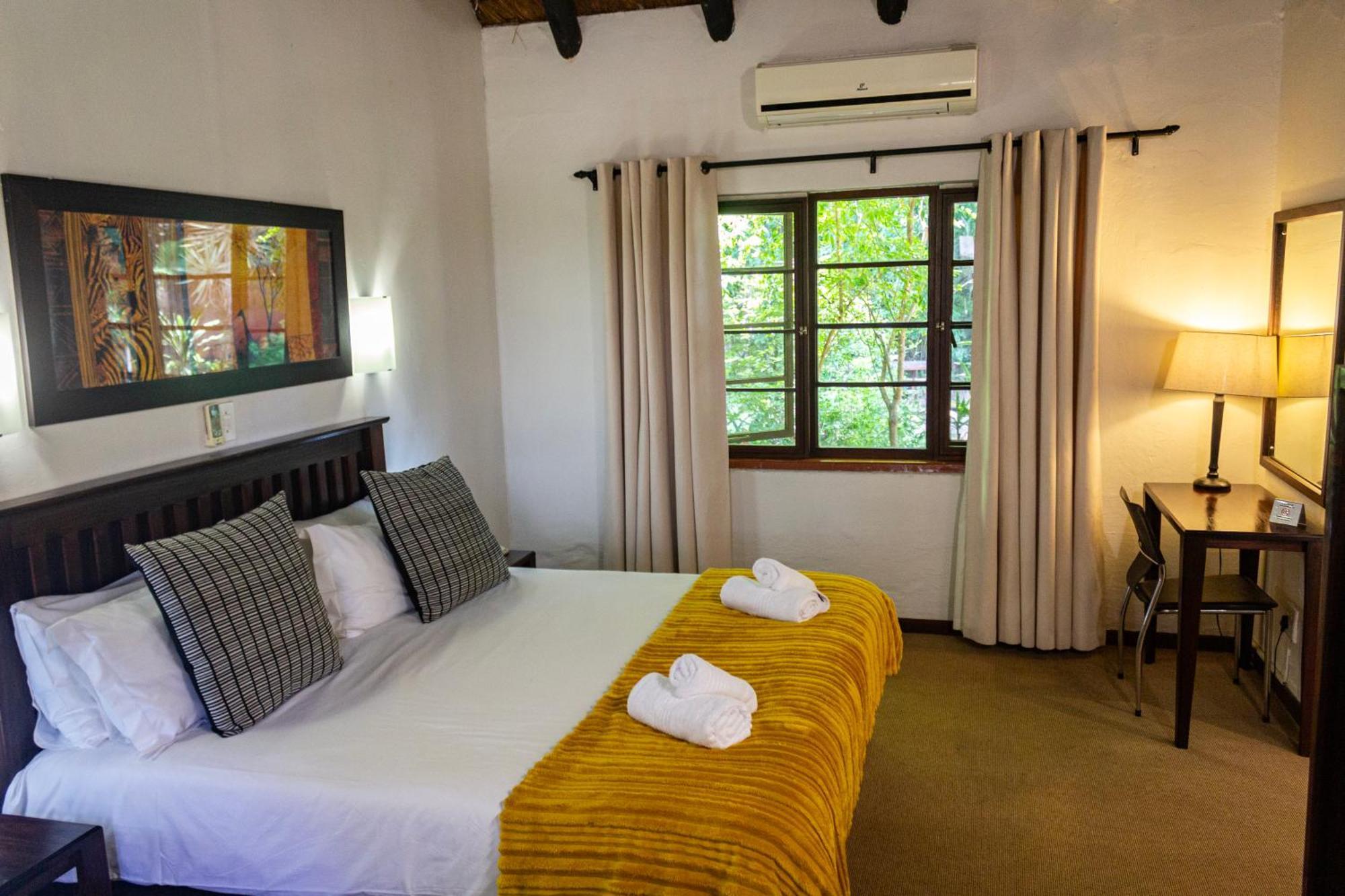 Hotel Numbi & Garden Suites Hazyview Ngoại thất bức ảnh