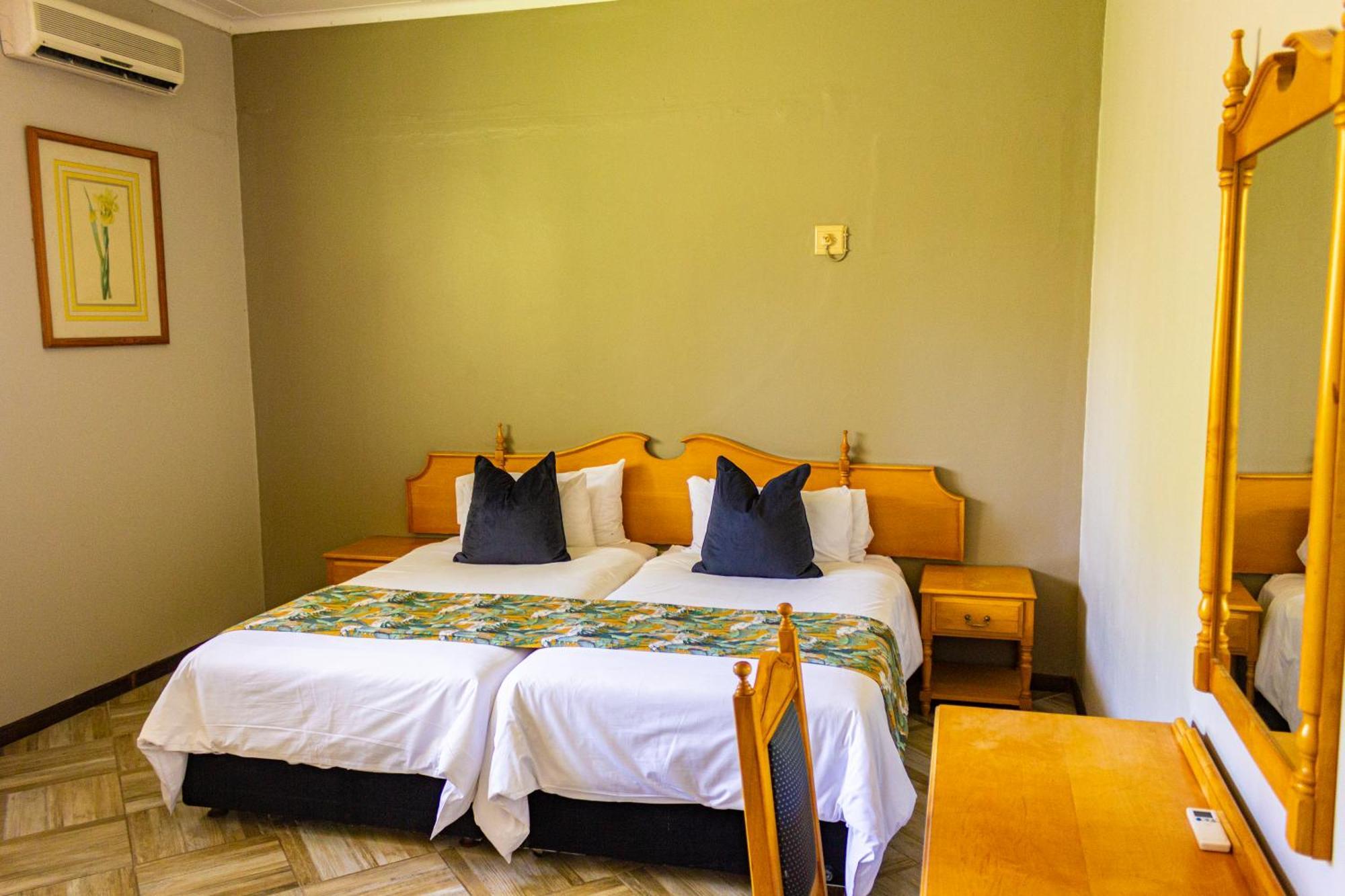 Hotel Numbi & Garden Suites Hazyview Ngoại thất bức ảnh